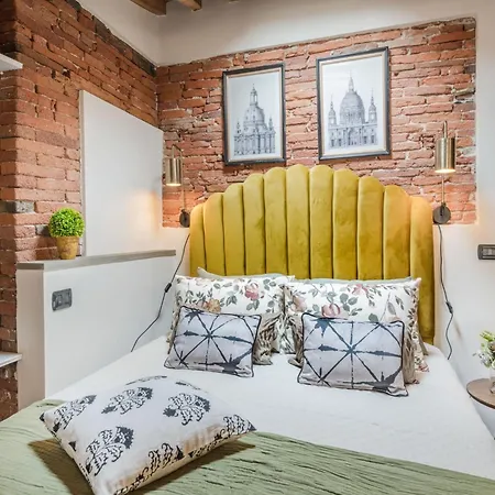 Tuscan Charm In The Heart Of Lucca * Lucca
